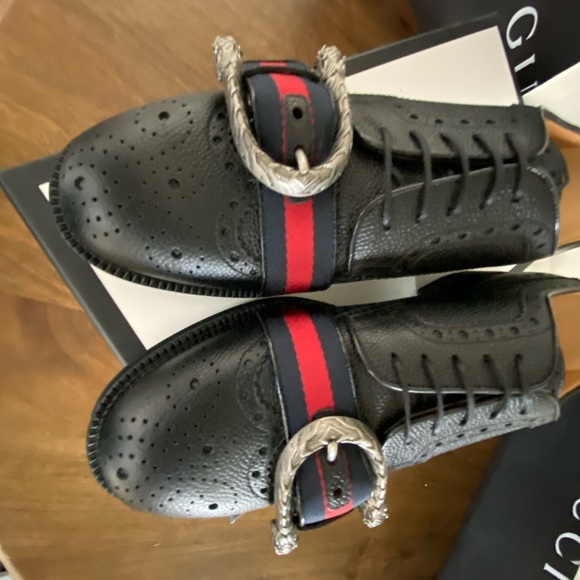 Gucci MEN'S MARTIN BROGUE LEATHER BUCKLED SHOES - Picture 5 of 13